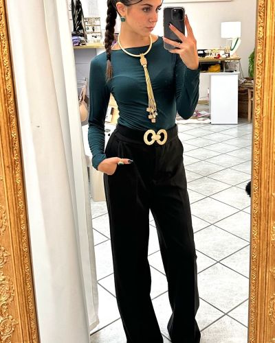 Pantalone a palazzo con elastico sul retro