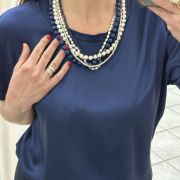 COLLANA MULTIFILO CON PIETRE – ELEGANZA NATURALE