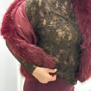 Smanicato in Ecopelliccia Morbida con Collo Avvolgente