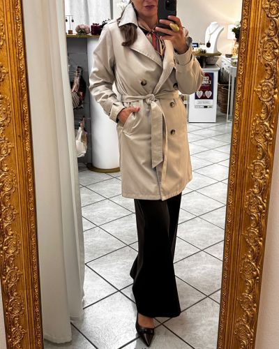Trench doppiopetto con cintura- elegance chic
