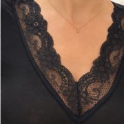 Maglia Cashmere con Pizzo – Scollo a V | Made in Italy